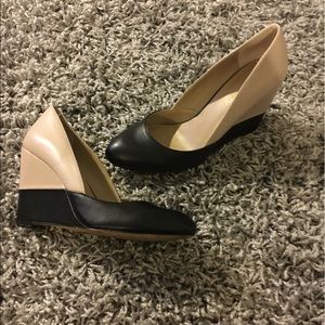 Sole society size 5 tan black wedge