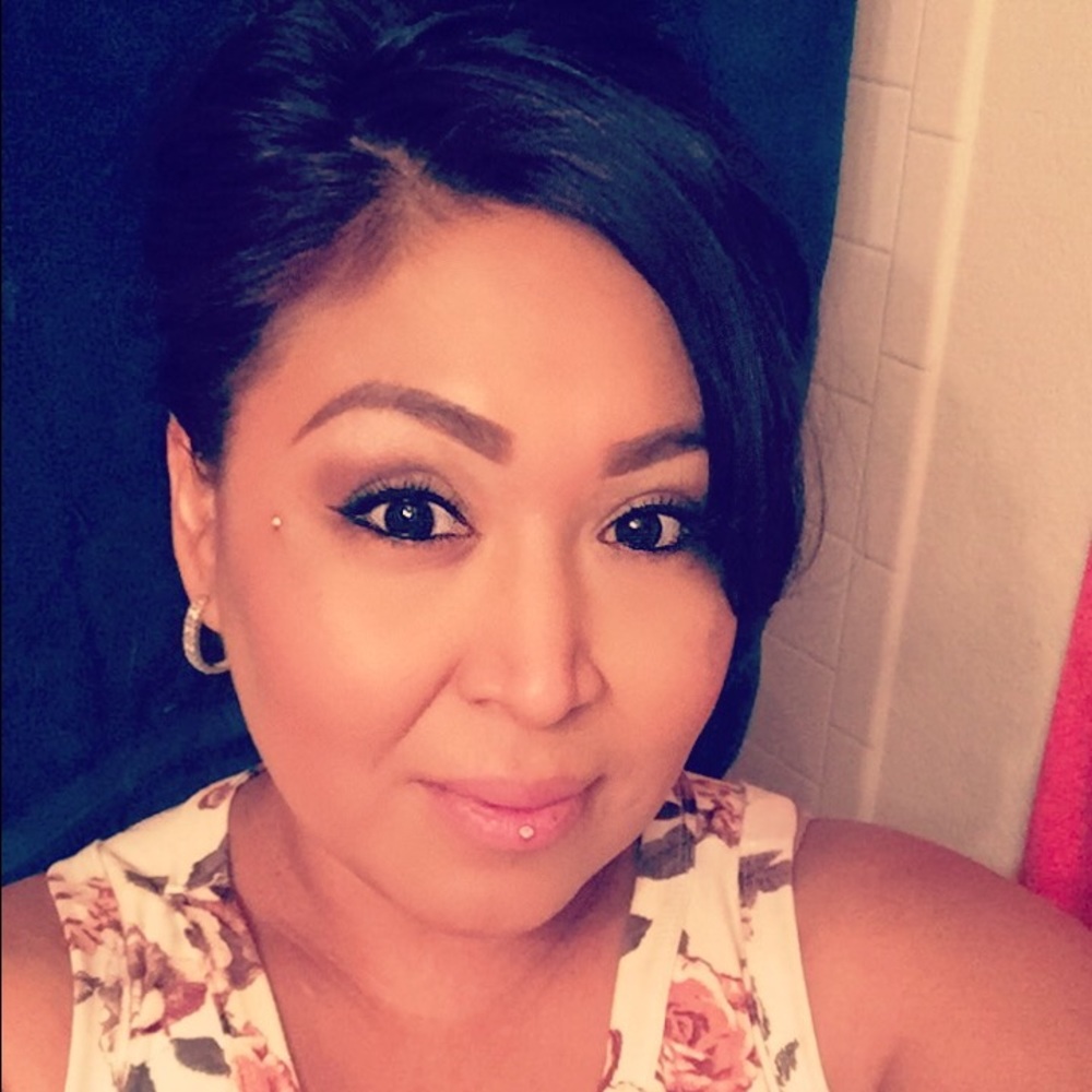 Meet your Posher, Melissa