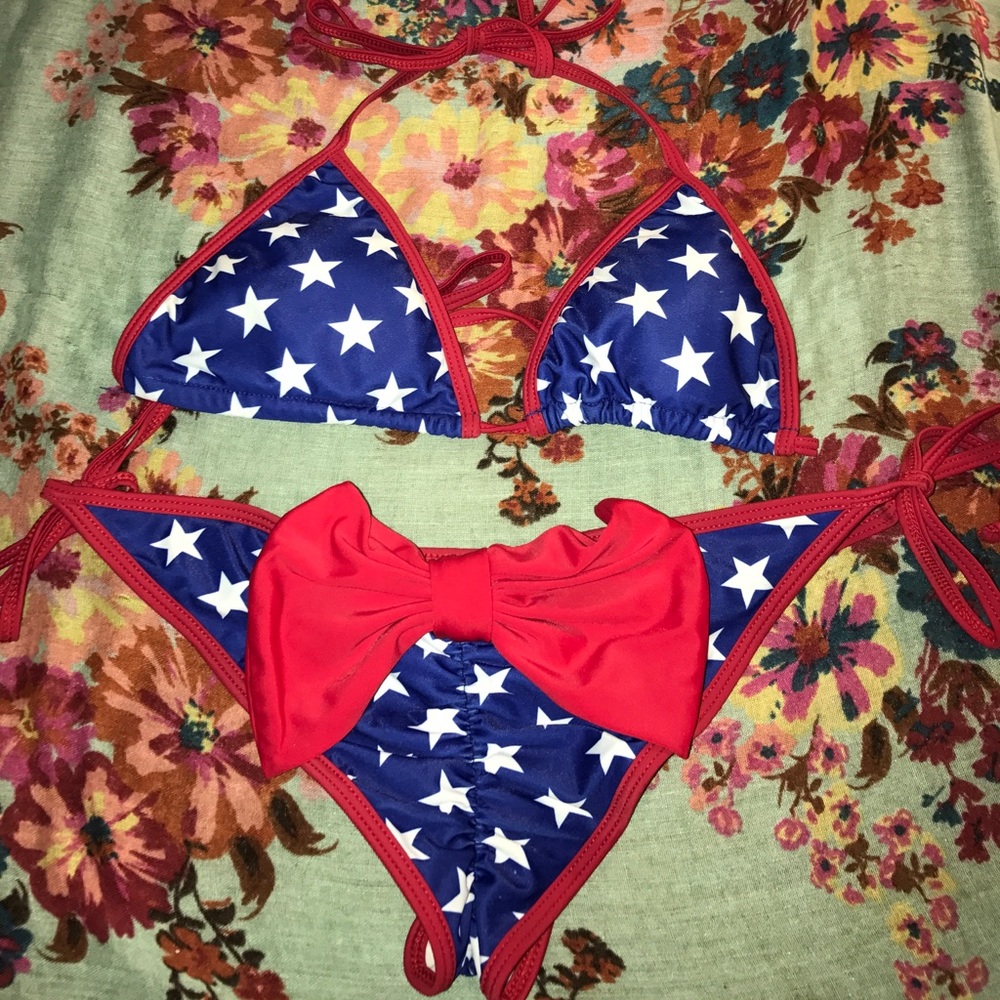 DIPPIN' DAISYS BIKINI