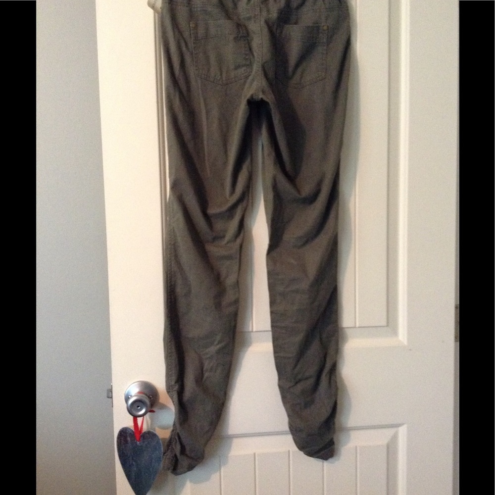 Maurice's Olive Jeggings