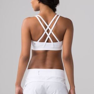 Lululemon White (size 4) Energy Bra