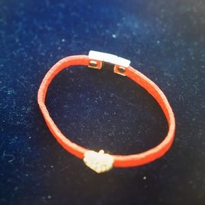 Leather band heart bracelet