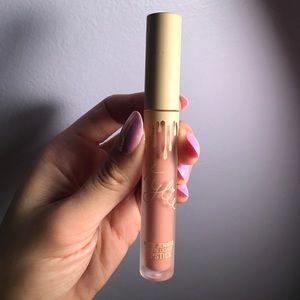 Kylie Cosmetics "Naked"