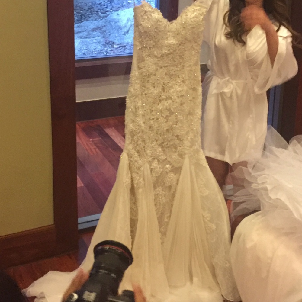 Stephen Yearick wedding dress