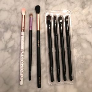 SOLD ON MERC- 5 piece eye brush bundle