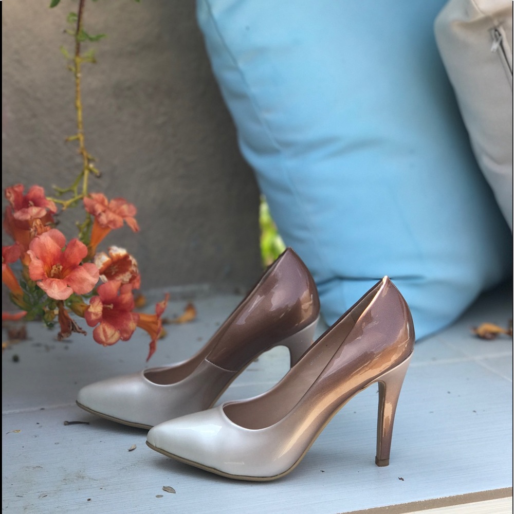 Nude Ombré Stiletto Heel Classic Pointy Toe Pumps - Picture 3 of 3