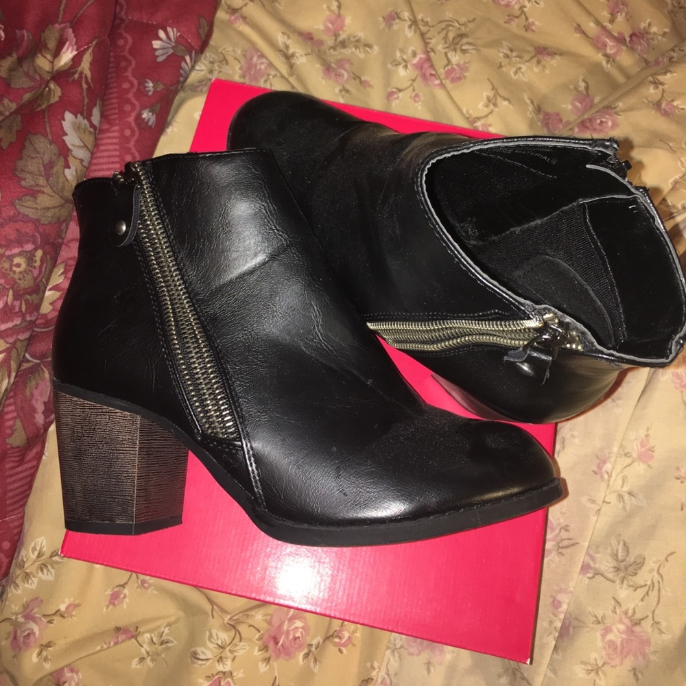 Black Zip Up Ankle Boots