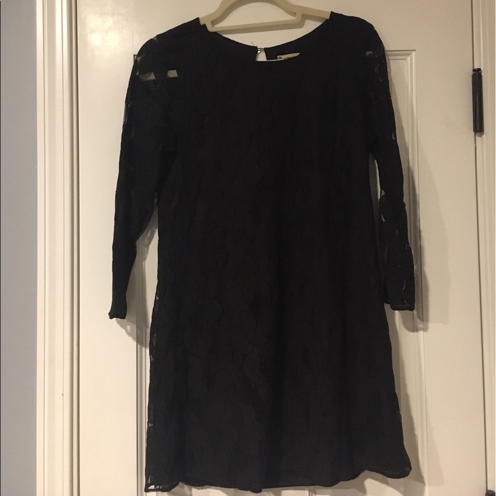 Show me your MuMu lace dress!