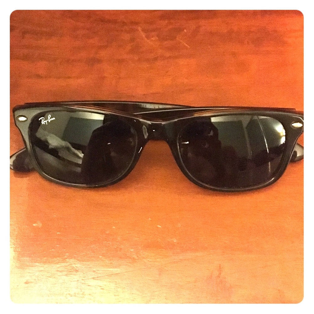 Rayban New Wayfarer Sunglasses