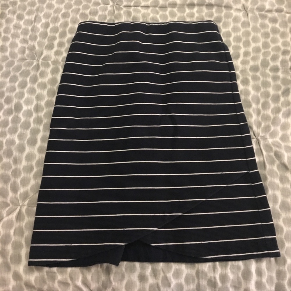 LOFT pencil skirt