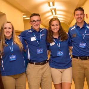 Meet your Posher, Bailey