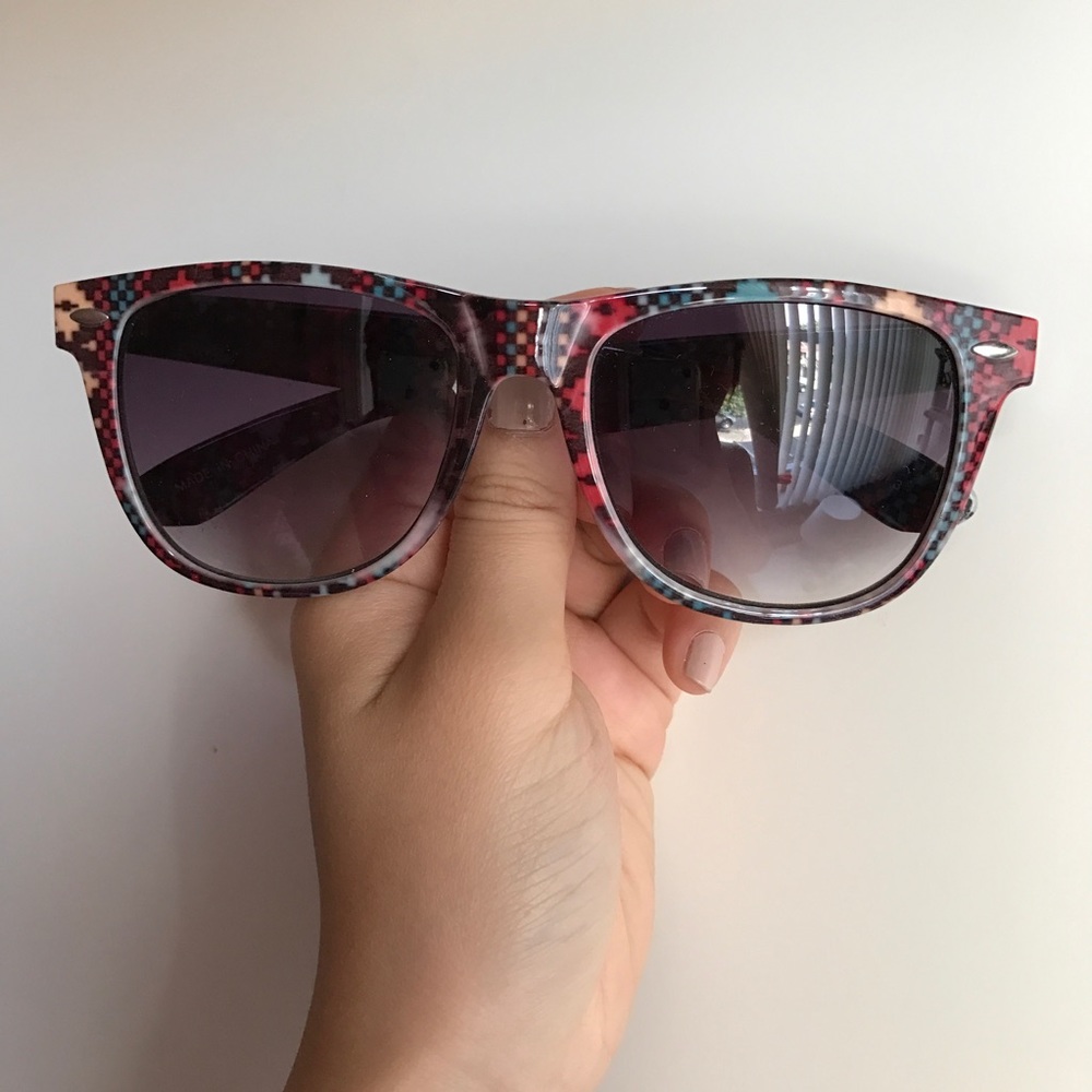 Forever21 tribal print sunglasses