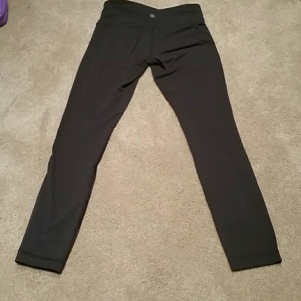 Lululemon Tech Mesh - Picture 3 of 3