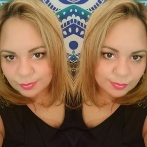 Meet your Posher, Lilibeth