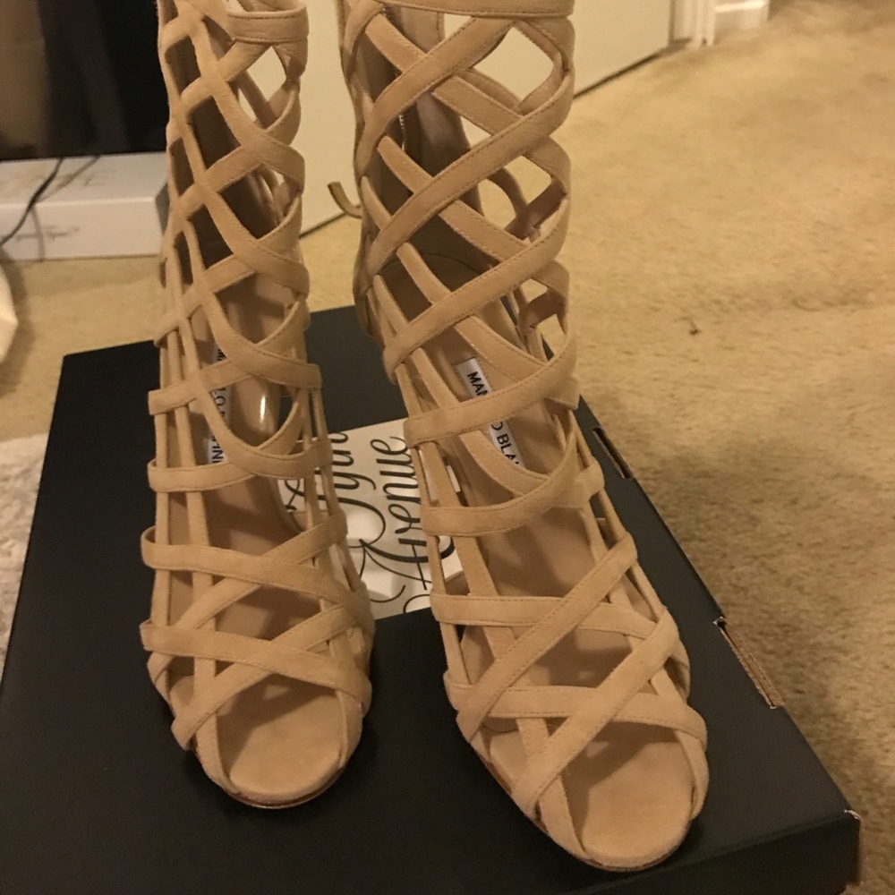 Manolo Blahnik Beige Suede Lattice Heels Size 38