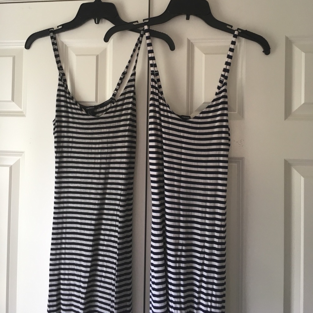 2 for 1 - Striped maxi dresses