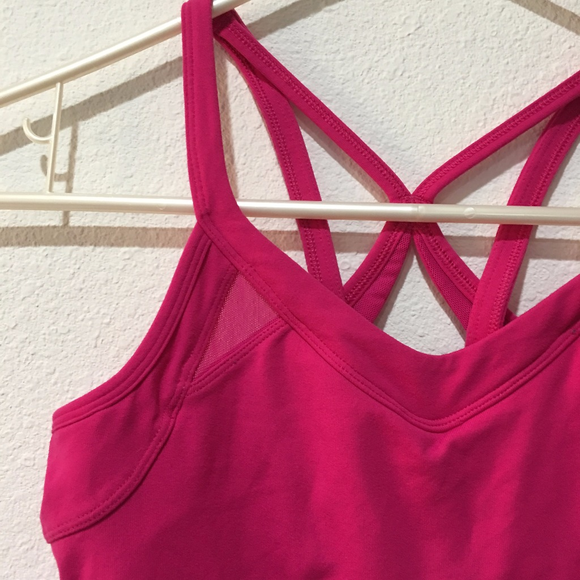 Lululemon Free Flowing Tank - Picture 3 of 6