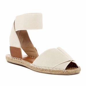 Aldo Carynn sandal