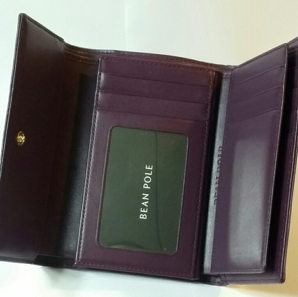 Wallet - Picture 2 of 4