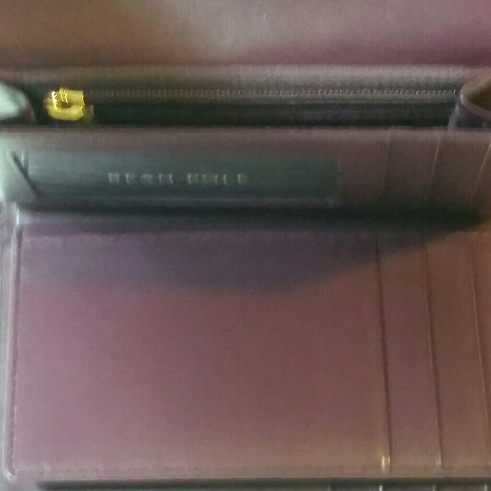 Wallet - Picture 4 of 4