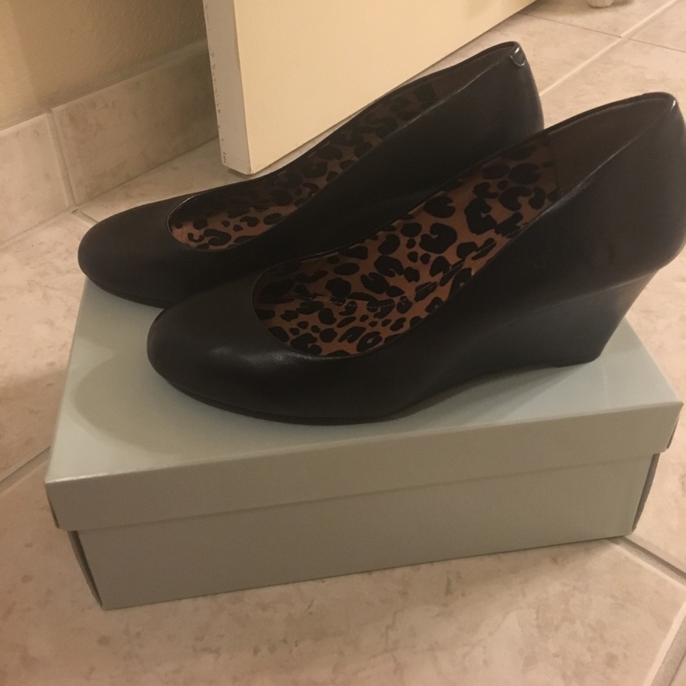 Black Jessica Simpson Wedges