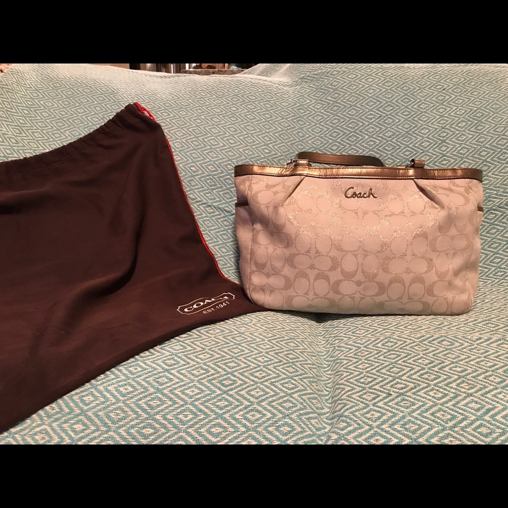 Very well taken care of authentic Coach Handbag!