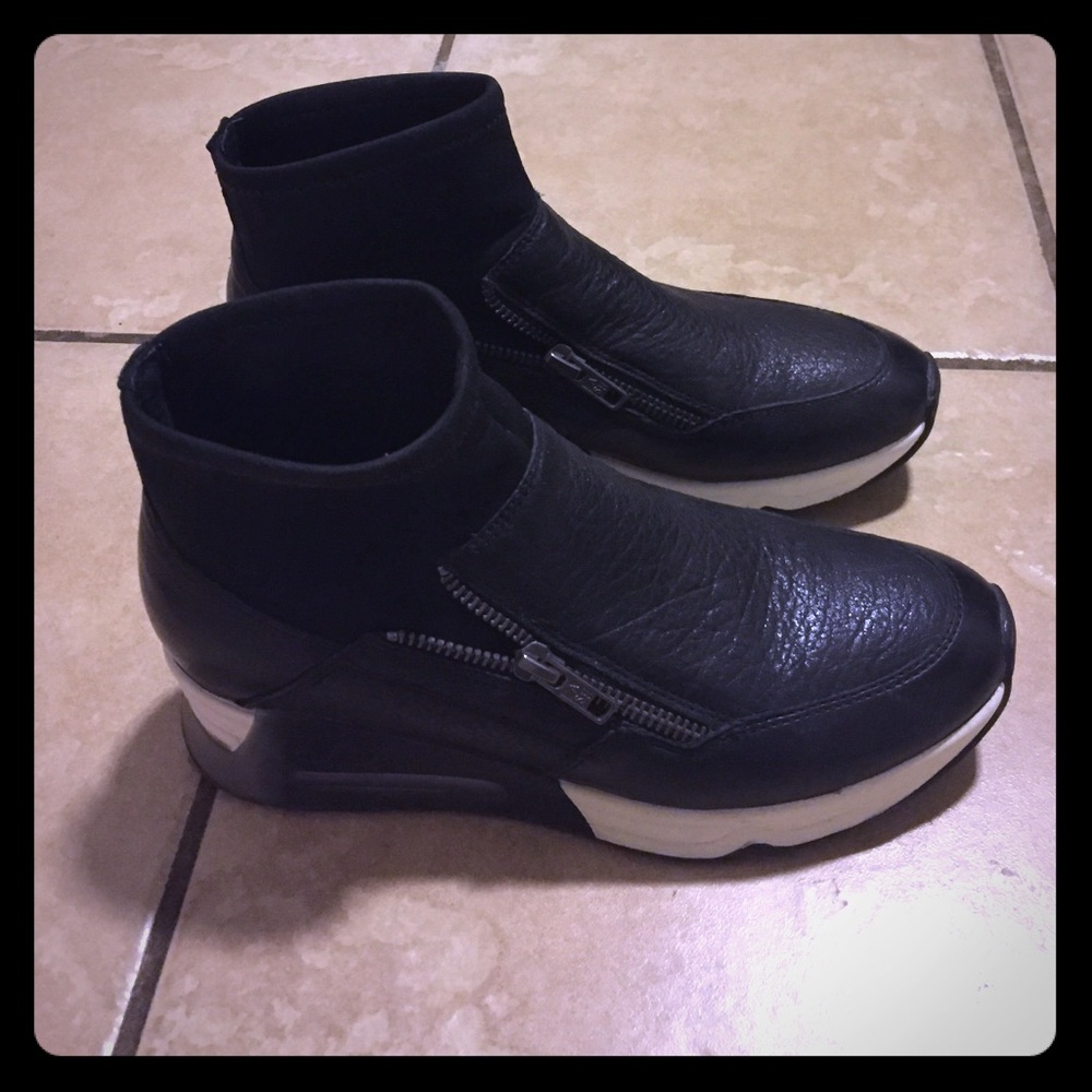 Ash sneakers