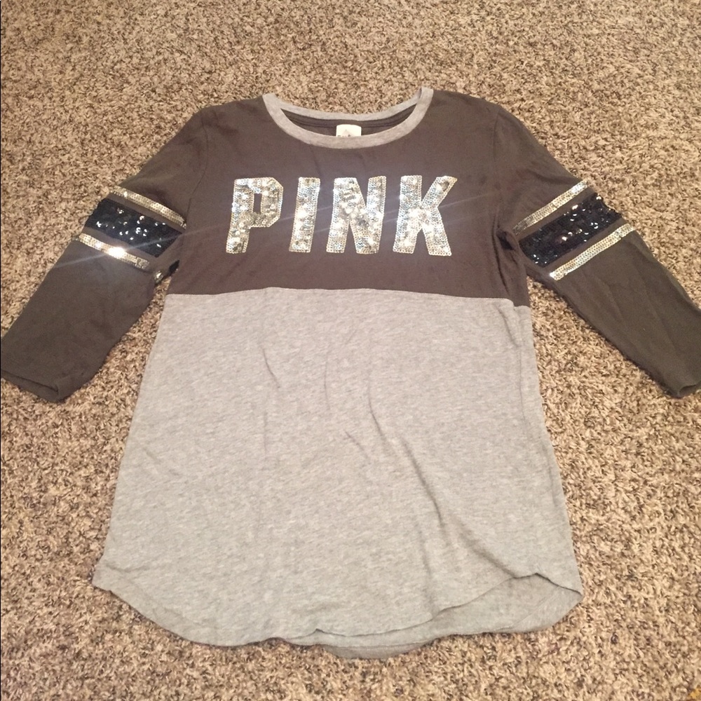 PINK VS quarter sleeve top 💙