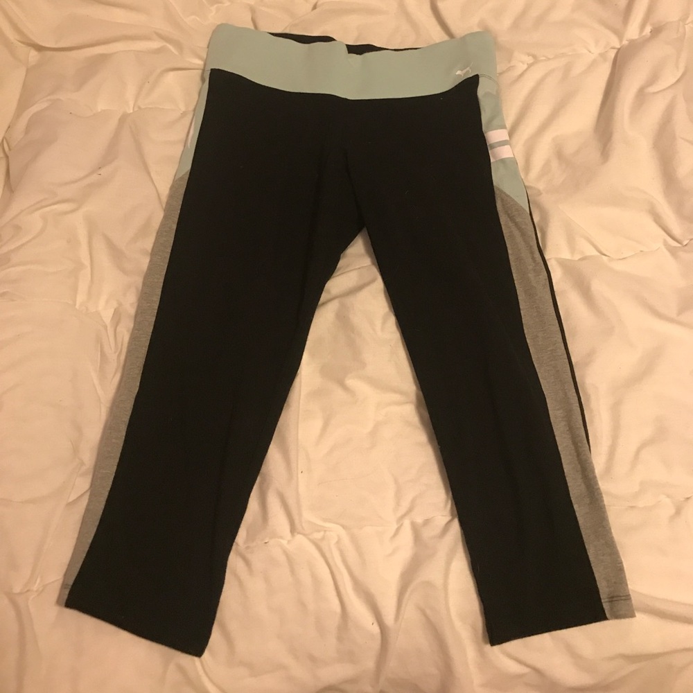 VS PINK capri leggings