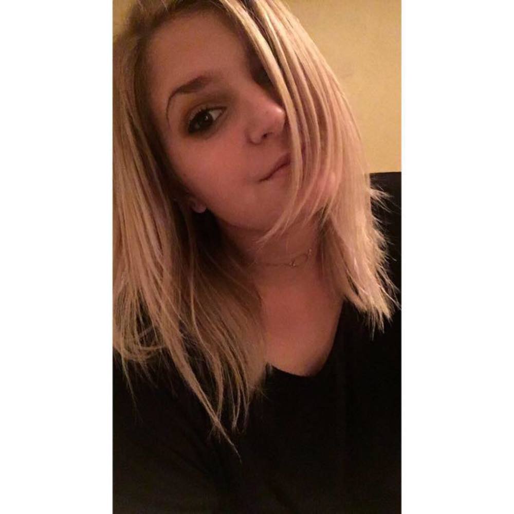 Meet your Posher, Brooke