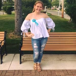 Meet your Posher, Brianna