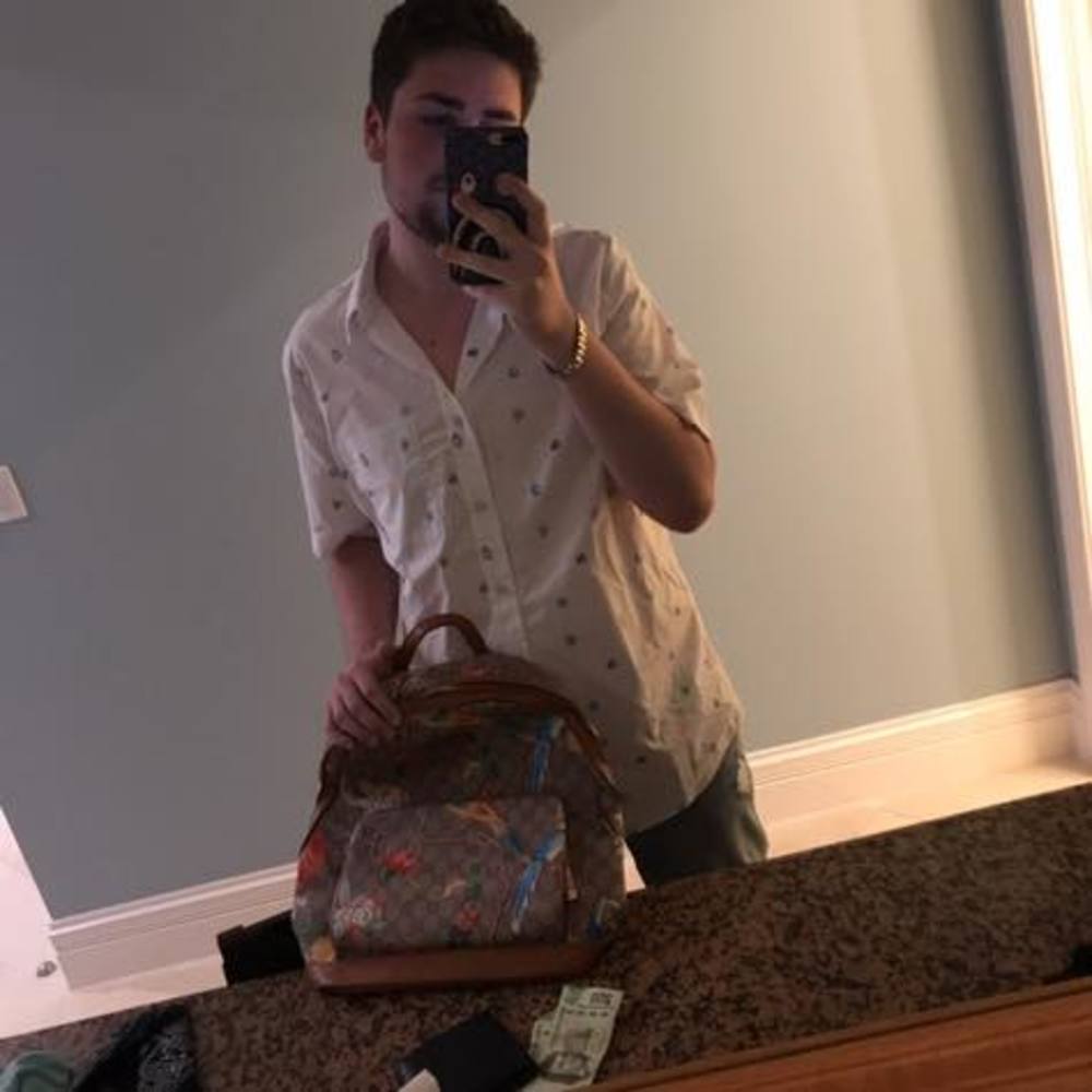 Meet your Posher, Laird