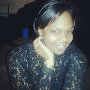 Meet your Posher, Aisha
