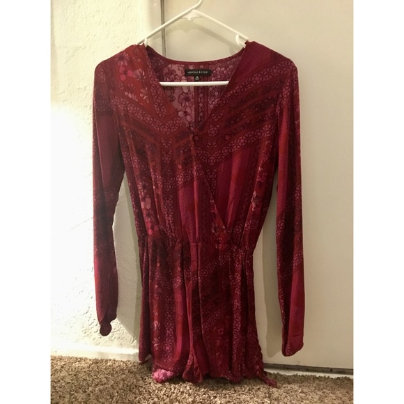 Kendall & Kylie Other - Kendall & Kylie Long Sleeved Romper