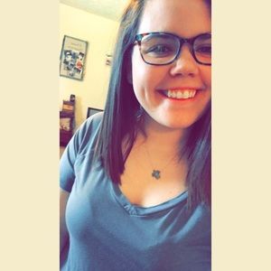 Meet your Posher, Brooke