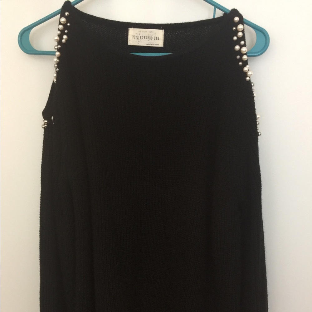 Off shoulder sweater