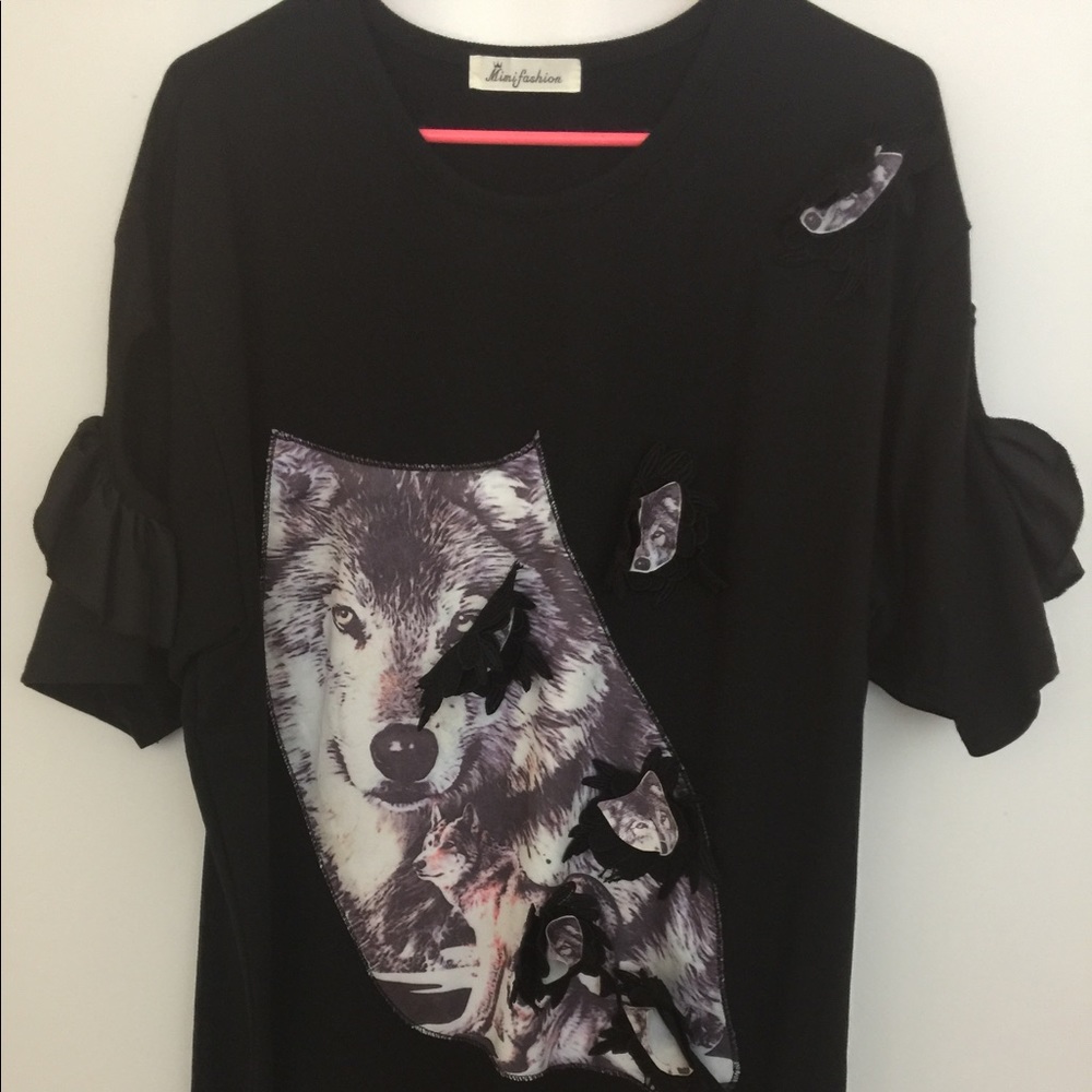 Off shoulder long T