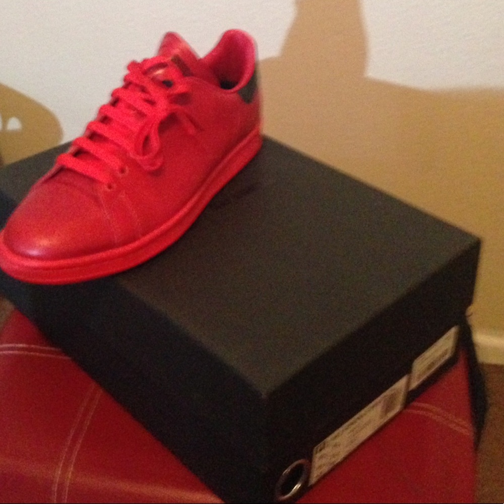 Dove leather tomato red RAF Simons good condition
