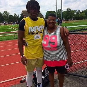 Meet your Posher, Sharon