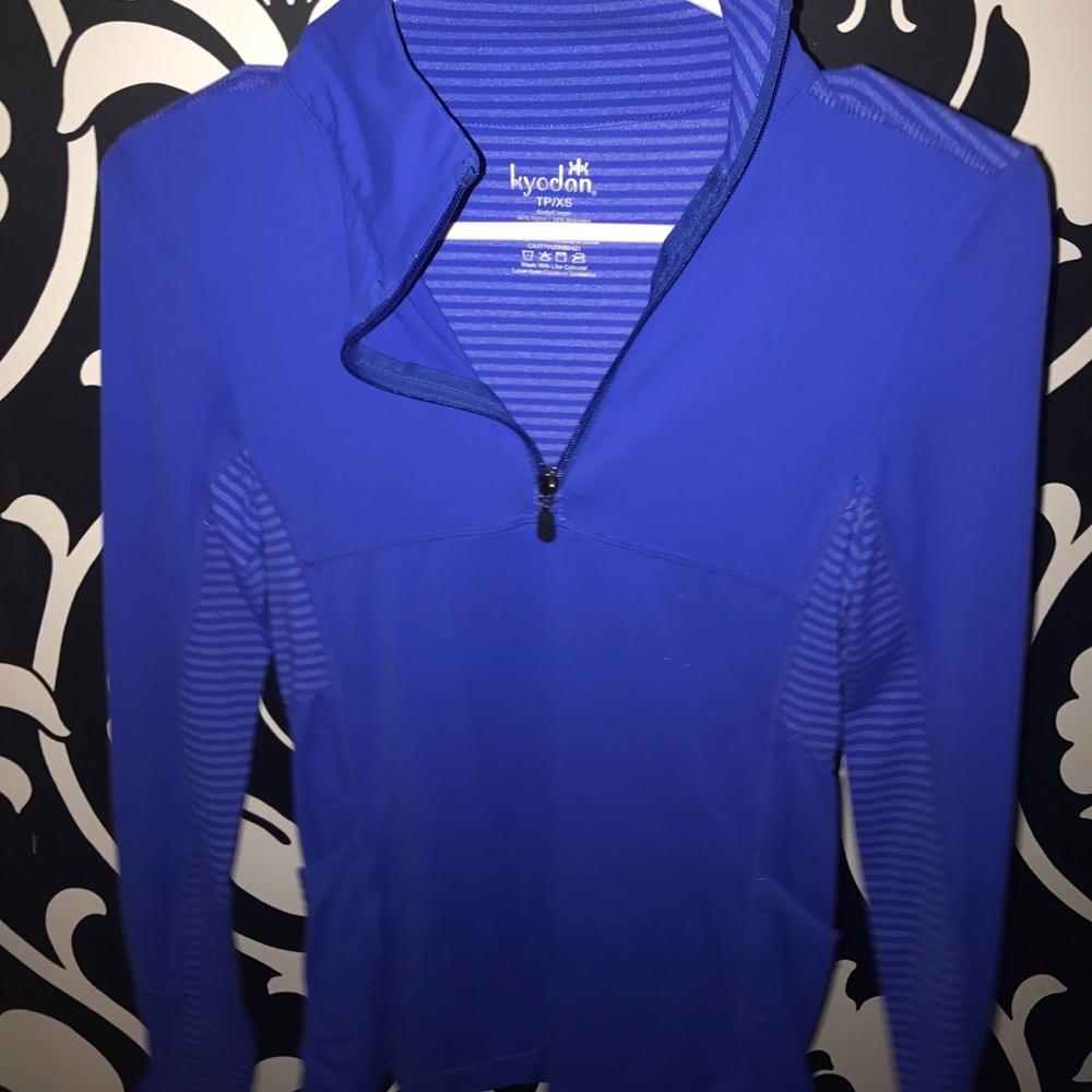 never worn blue quarter zip