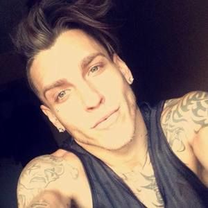 Meet your Posher, Ricky