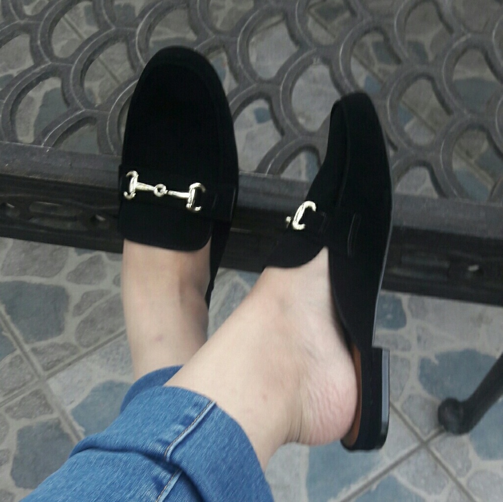 š Black Nubuck Slip ons Flats Mules - Picture 6 of 7
