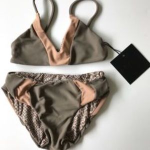 ❌❌❌ISO❌❌❌ ACACIA HONEY