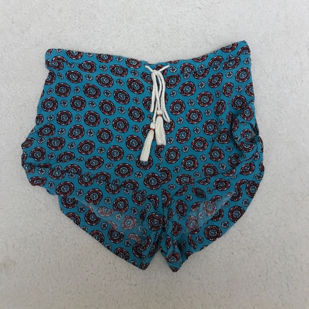 Kendall and Kylie flowy shorts