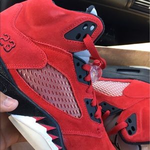 Meet your Posher, Christian