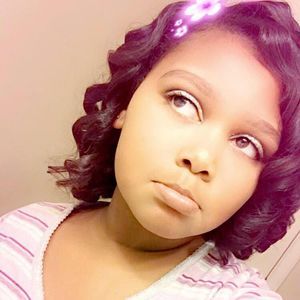 Meet your Posher, Desiree