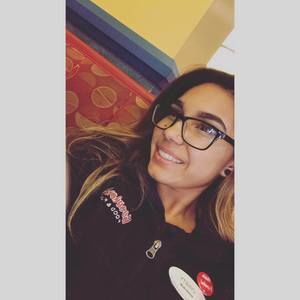 Meet your Posher, Cristy