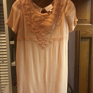 Light pink embroidered summer/spring dress!
