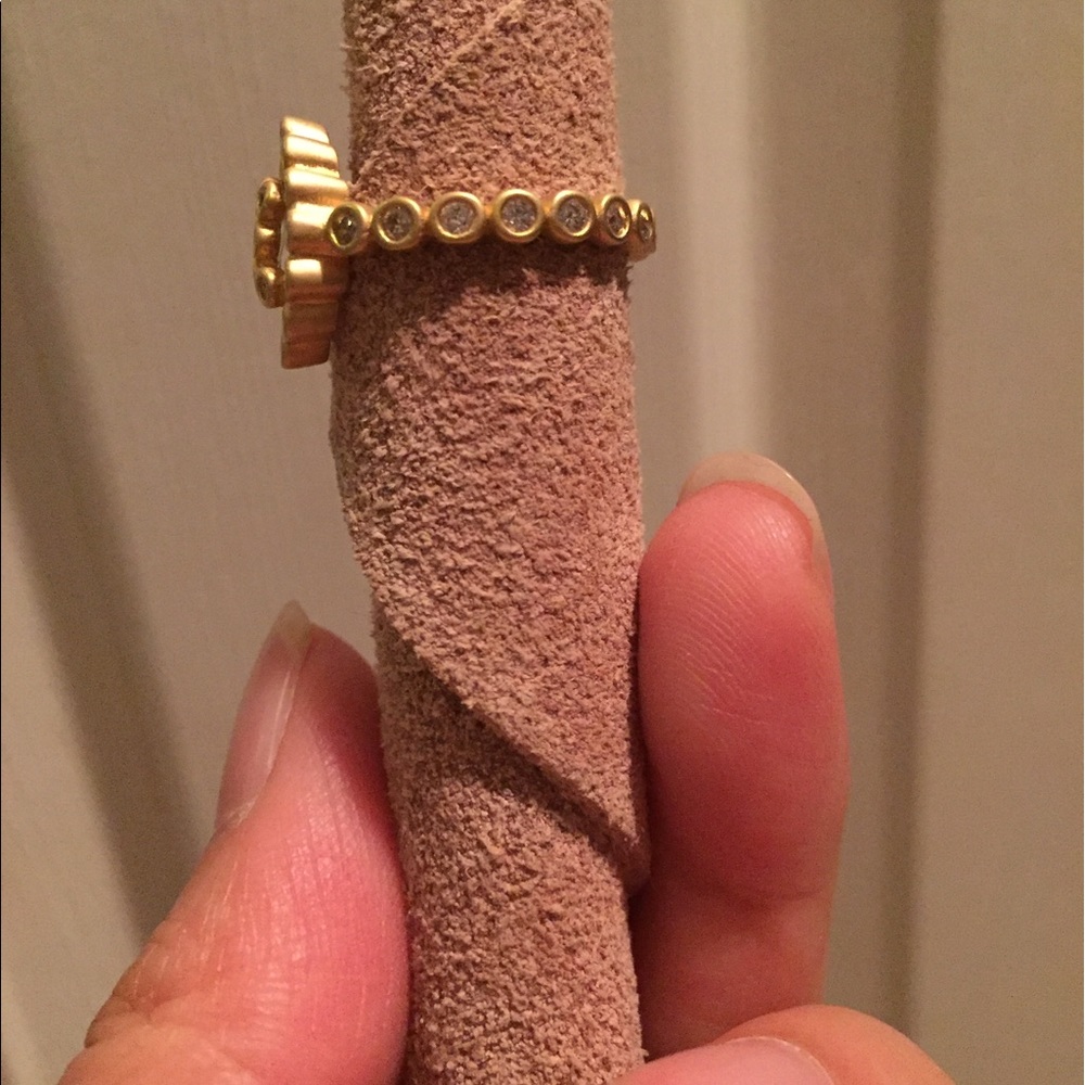 Ring - Picture 4 of 5