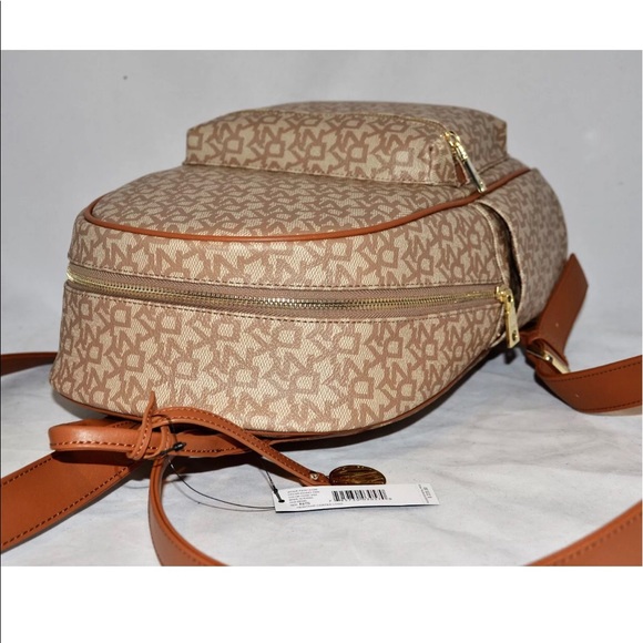 NWT Women\'s  DKNY Purse Backpack - FREE SHIPPING! main image 6